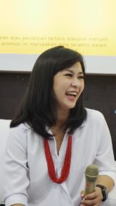 Reynitta Poerwito Psikolog Cantik Memberikan Info Tentang Pentingnya Lingkungan Terhadap Tumbuh Kembang Anak