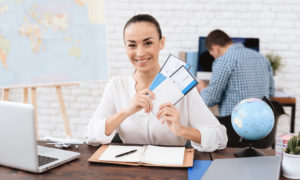 apa itu travel agent