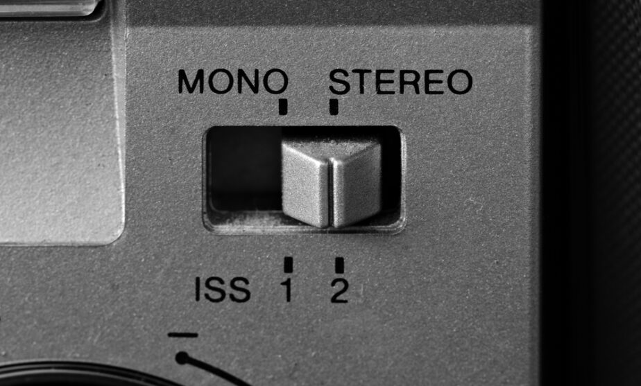 mengenal perbedaan mono dan stereo dalam musik