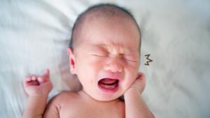 Ciri-ciri Flu Perut pada Bayi Secara Umum